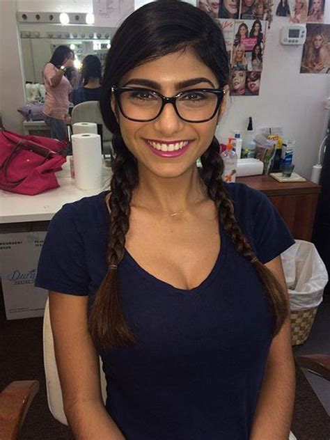 mia khalifa adult video|Mia Khalifa Porno Videos 